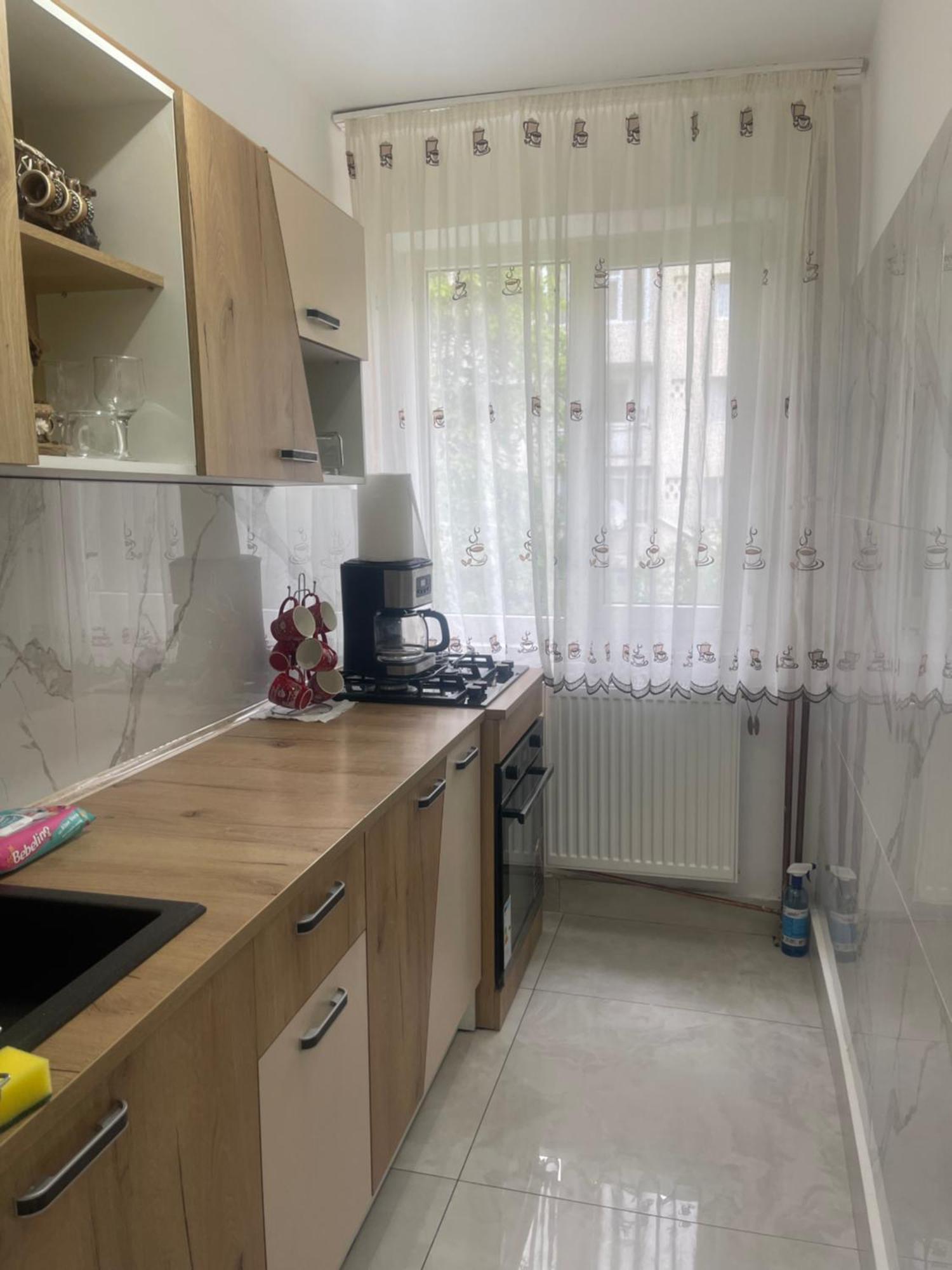 Carlitos Apt Râmnicu Vâlcea Eksteriør bilde